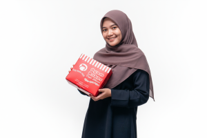 Cetak Kotak Nasi Ayam Bakar di Bandar Lampung: Solusi Kemasan Rapi untuk Usaha Kuliner dan Catering